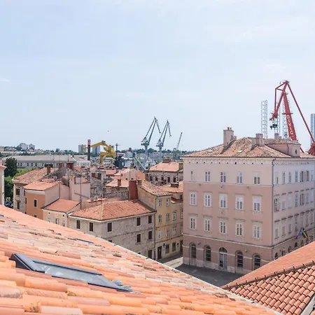 Diana's Temple Apartment Pula